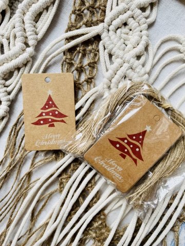 Bożonarodzeniowe zawieszki craft paper motyw choinka 50 Sztuk